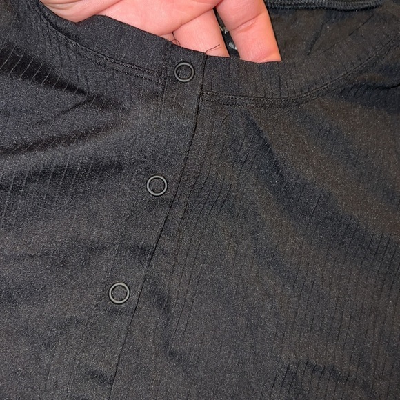 Aerie black button down crop top - Picture 5 of 6